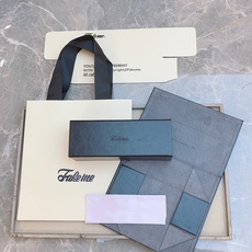 盒子礼品袋加15,【FAKEM*】MODEL: coco.blk 高版本✨,SIZE:55口20-121。当下潮流最流行 盒子礼品袋加15,【FAKEM*】MODEL: coco.blk 高版本✨,SIZE:55口20-121。当下潮流最流行