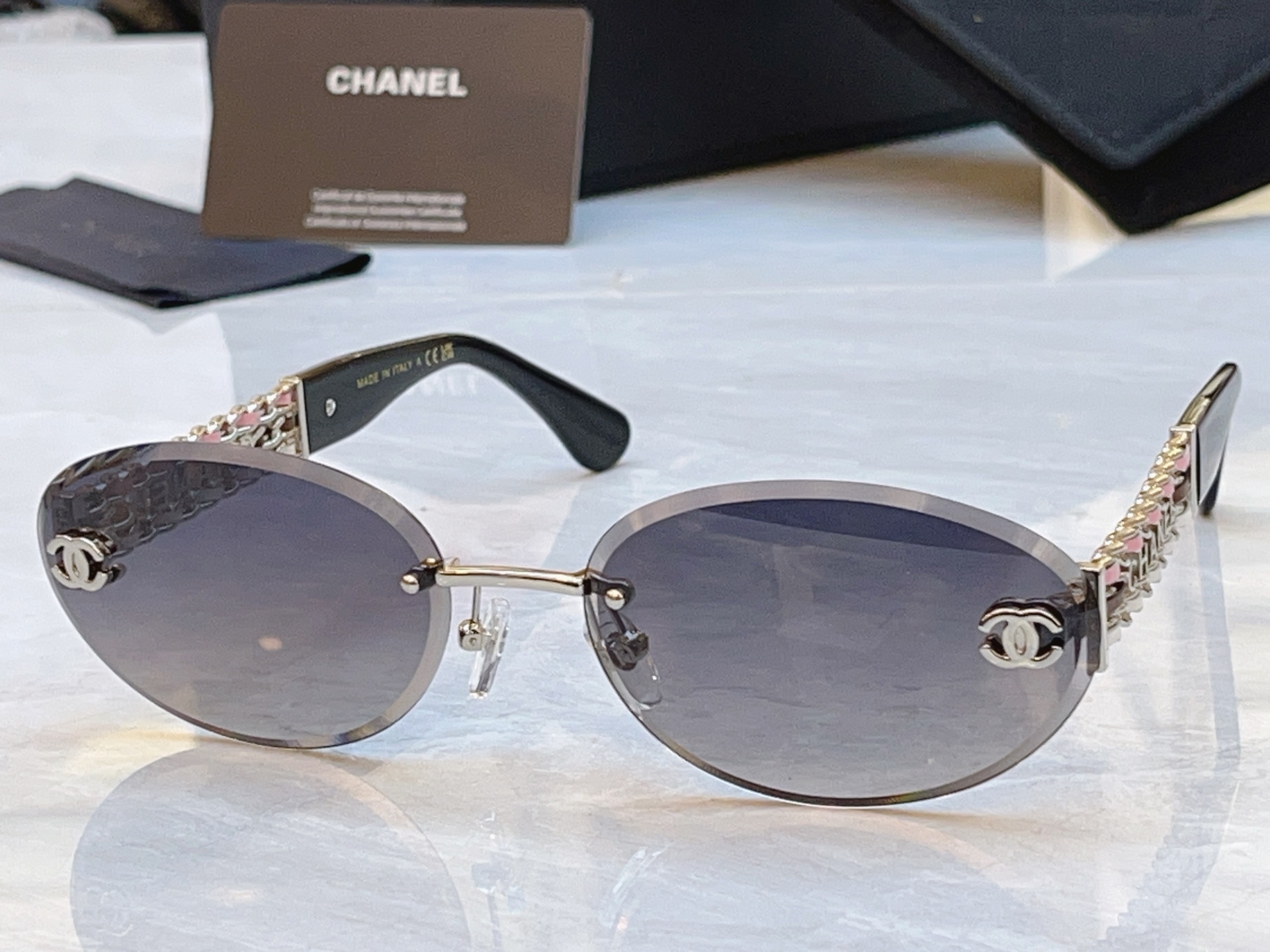 ，【CHANE*】香奈儿新款太阳镜，MODEL：CH1901，SIZE：63口18-145
