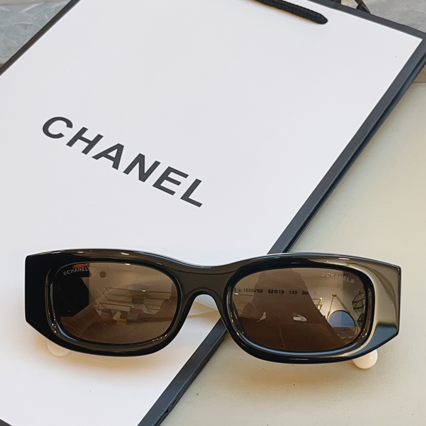 ，【CHANE*】香奈儿新款太阳镜🕶️，高版本，MODEL：CH5525，SIZE：52口19-140