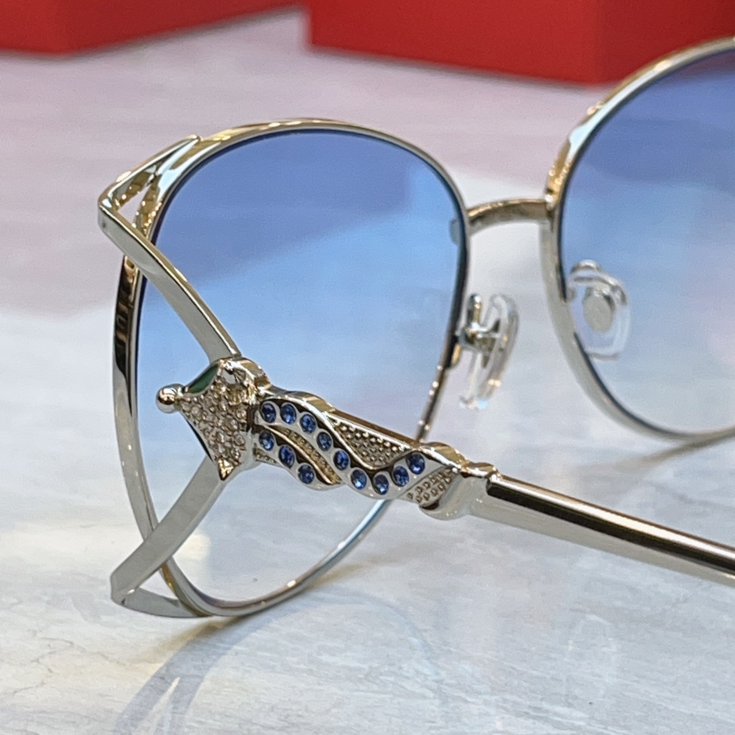 ，【CARTIE*】卡地*亚新款太阳镜，CT02287O，size: 60口17-138