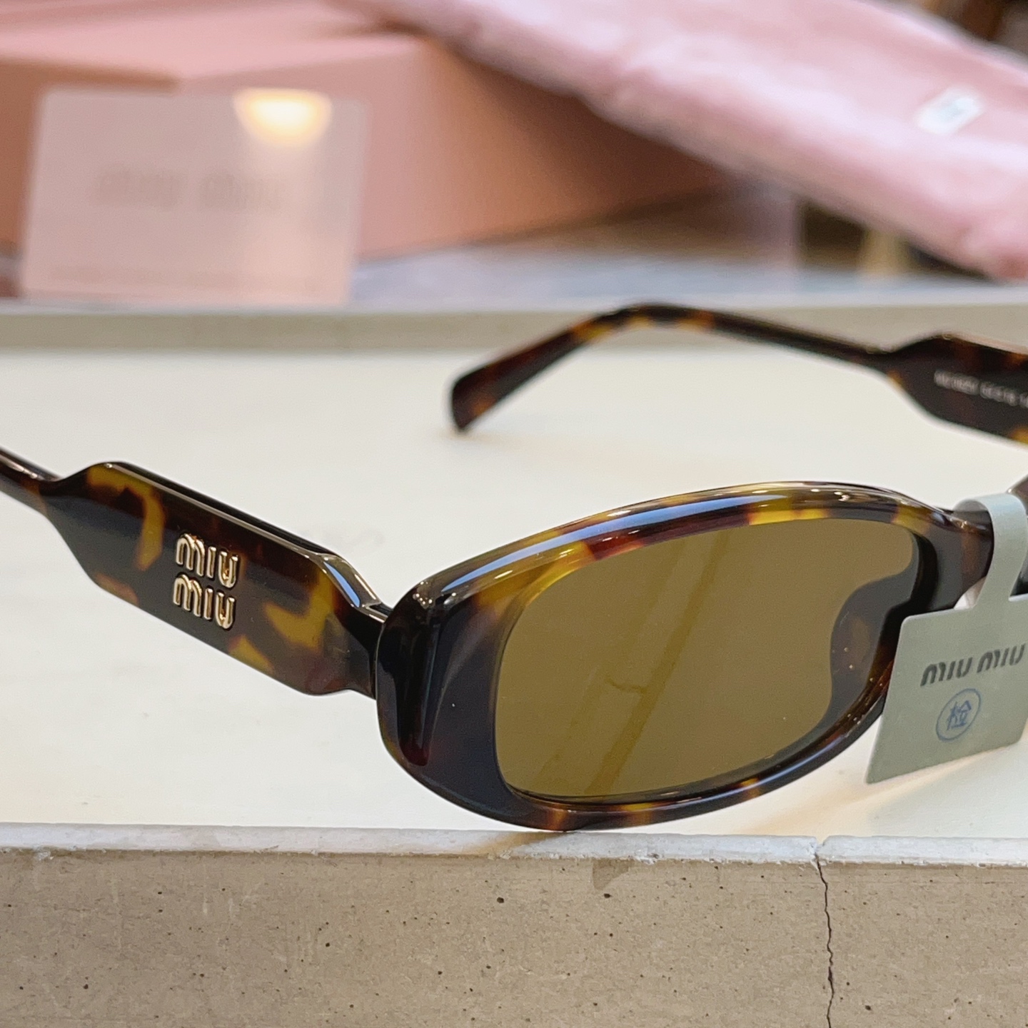 ，【MIUMI*】缪*缪新款太阳镜 高版本✨，Mod:MU 06ZV，SIZE:54口18-140