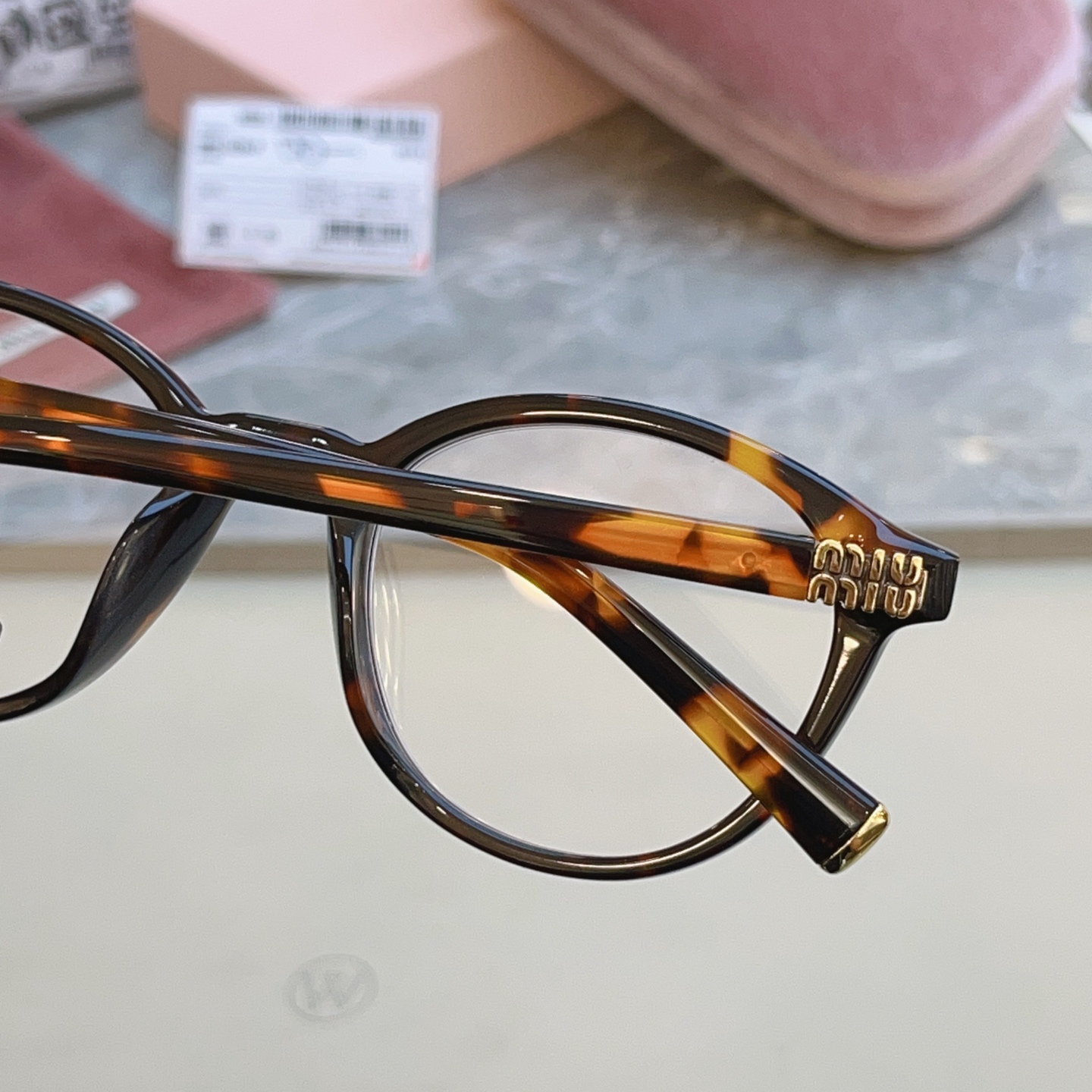 ，【MIUMI*】缪*缪新款太阳镜 高版本✨，Mod:MU 06ZV，SIZE:54口18-140
