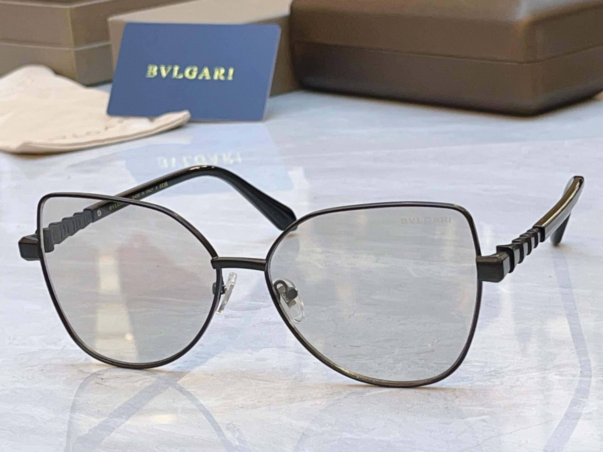 ，【BVLGA*】宝格*丽新款太阳镜，MODEL：BV 42355U，SIZE：60口15-148