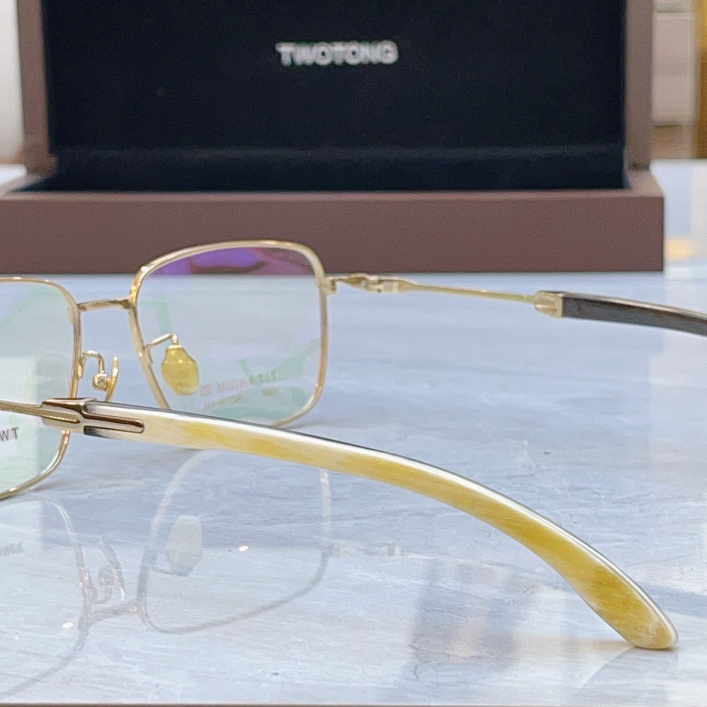 ，【TWOTONG】新款眼镜架，MODEL：V903，SIZE：54口16-148，钛框 牛角镜腿✨【配木盒+袋+牛角护