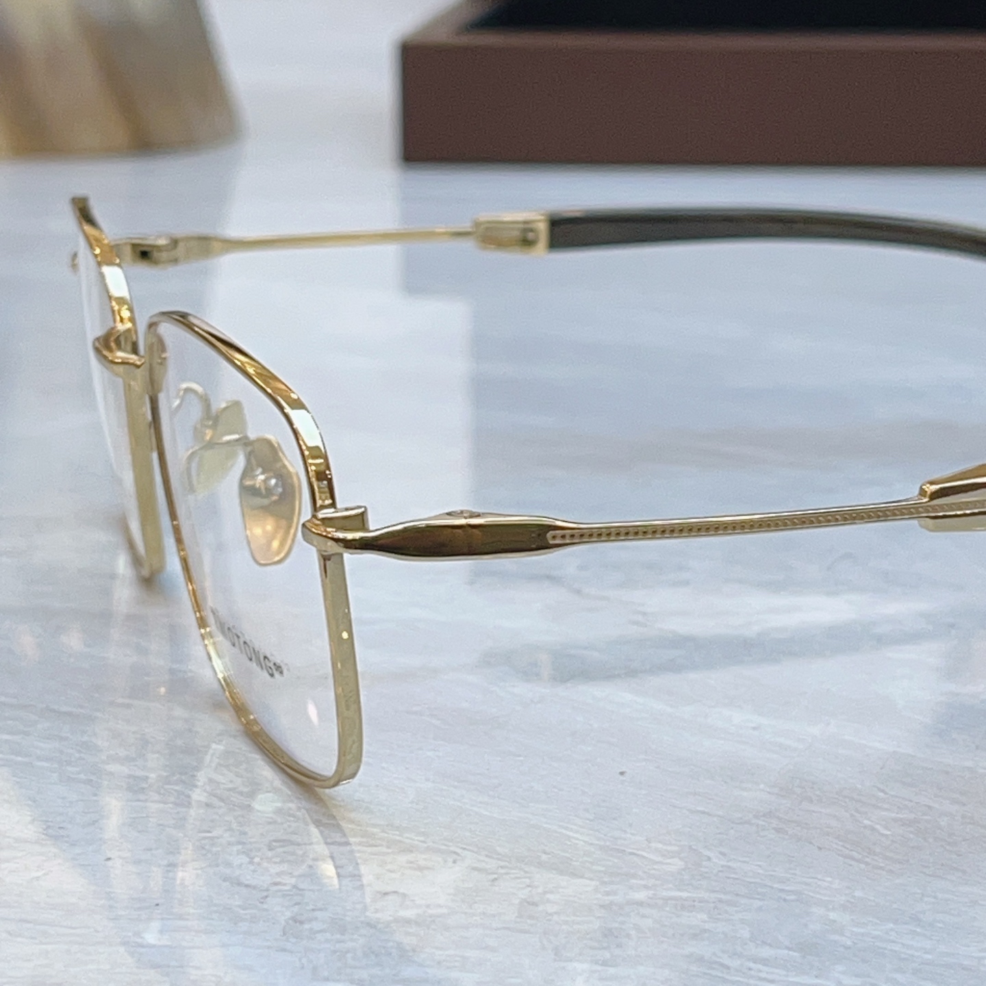 ，【TWOTONG】新款眼镜架，MODEL：V903，SIZE：54口16-148，钛框 牛角镜腿✨【配木盒+袋+牛角护