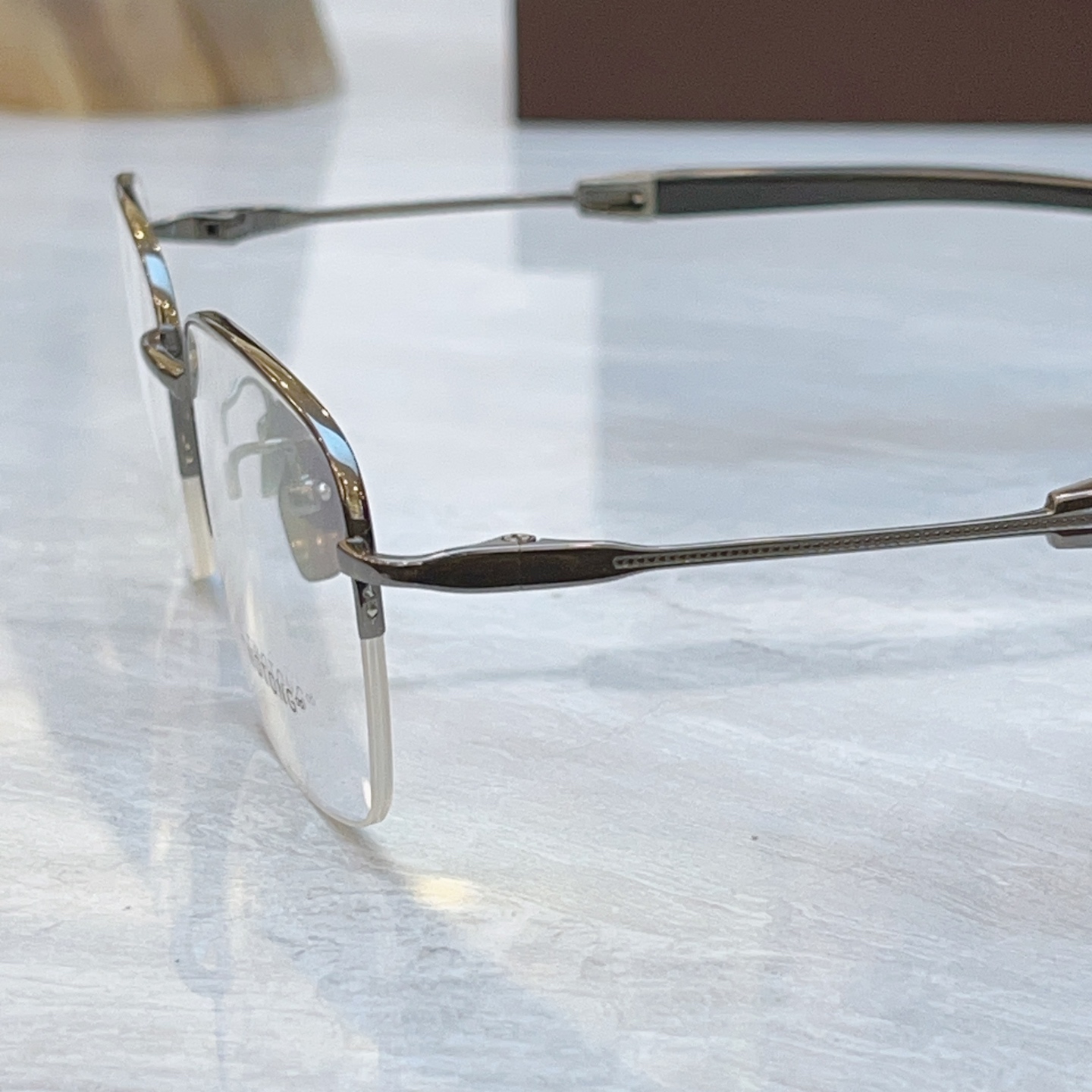 ，【TWOTONG】新款眼镜架，MODEL：V904，SIZE：55口18-148，钛框 牛角镜腿✨【配木盒+袋+牛角护