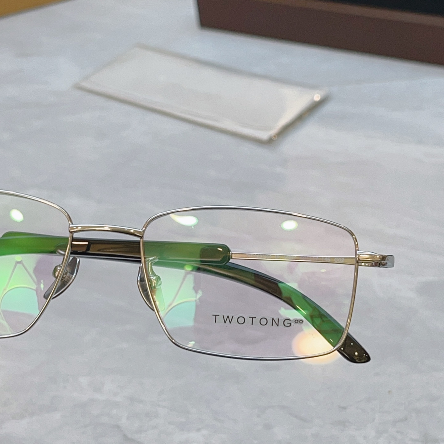 ，【TWOTONG】新款眼镜架，MODEL：V907，SIZE：53口17-145，钛框 牛角镜腿✨【配木盒+袋+牛角护