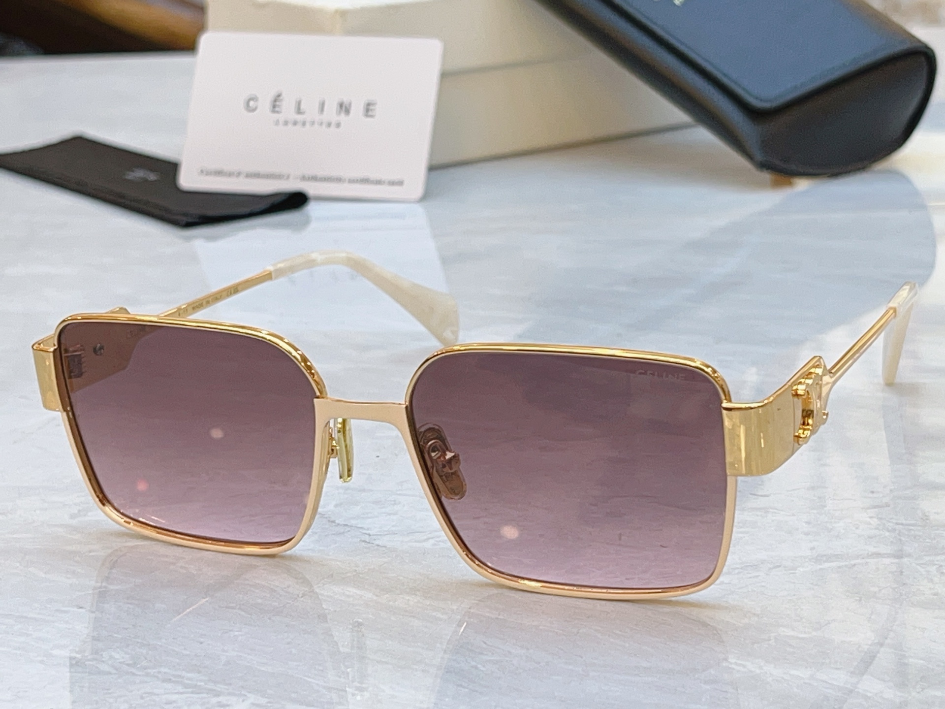 ，【CELIN*】赛*琳新款太阳镜， MODEL:CLl576LU，SIZE: 57口21-145