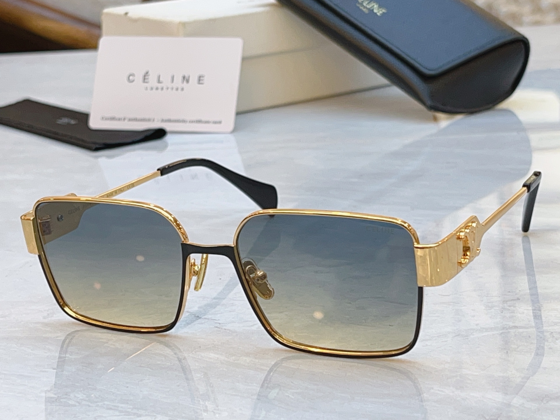 ，【CELIN*】赛*琳新款太阳镜， MODEL:CLl576LU，SIZE: 57口21-145