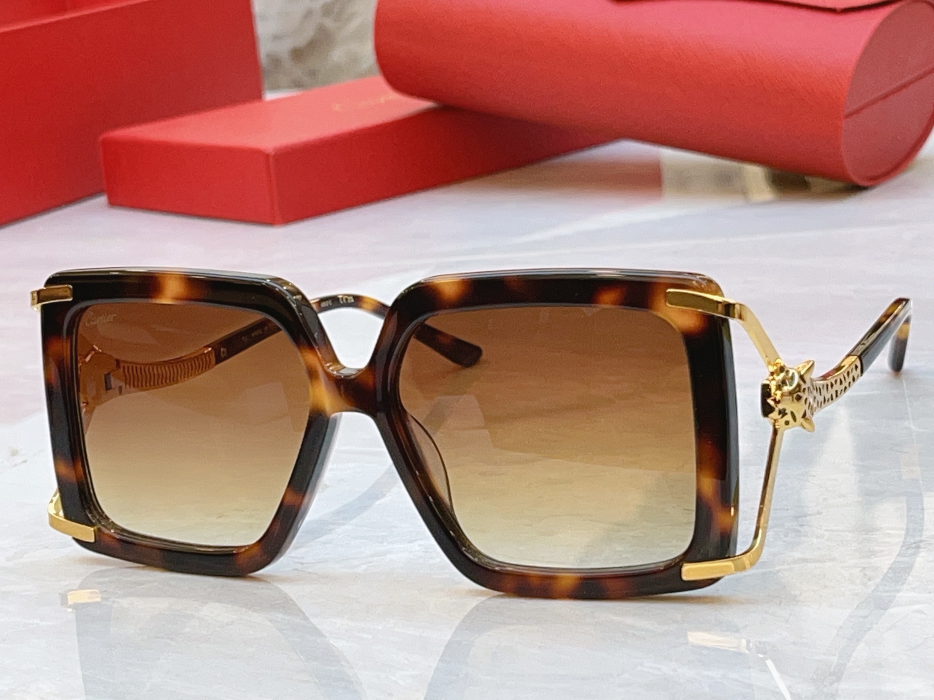 ，【CARTIE*】卡地*亚新款太阳镜，CT02285S，size: 56口15-132