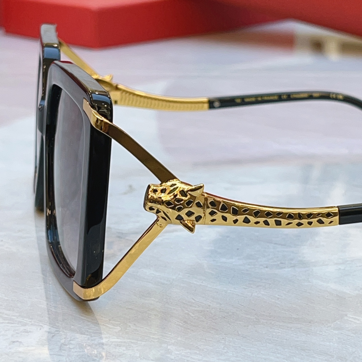 ，【CARTIE*】卡地*亚新款太阳镜，CT02285S，size: 56口15-132