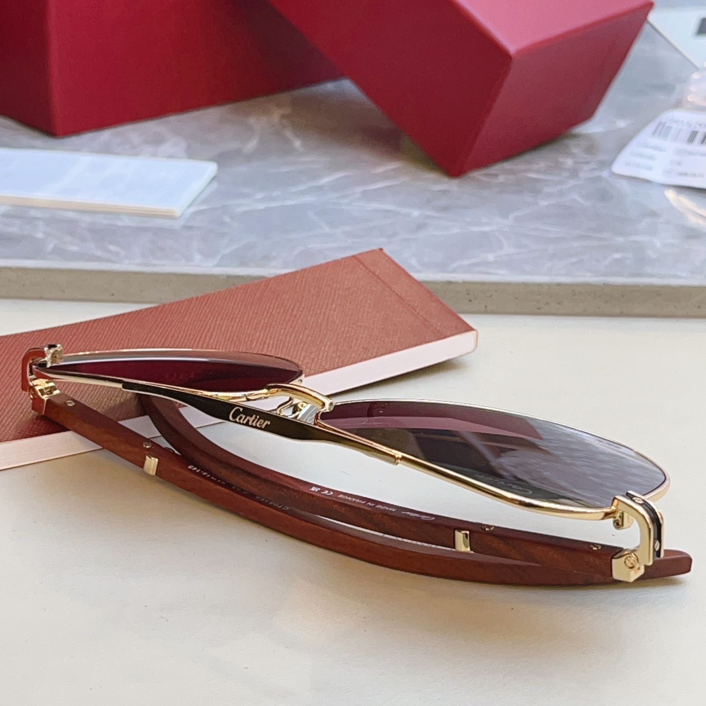 ，【CARTIE*】卡地*亚新款太阳镜，CT0515S，size: 61口14-145