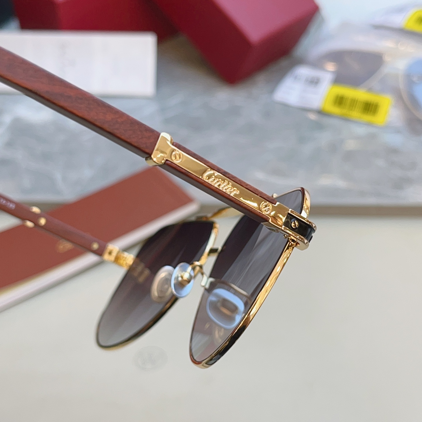 ，【CARTIE*】卡地*亚新款太阳镜，CT0515S，size: 61口14-145