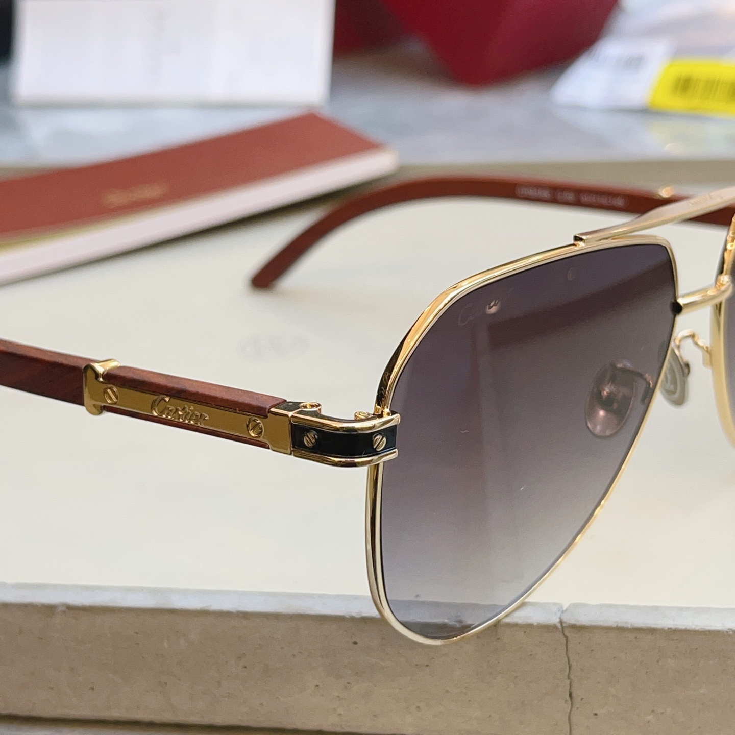 ，【CARTIE*】卡地*亚新款太阳镜，CT0515S，size: 61口14-145