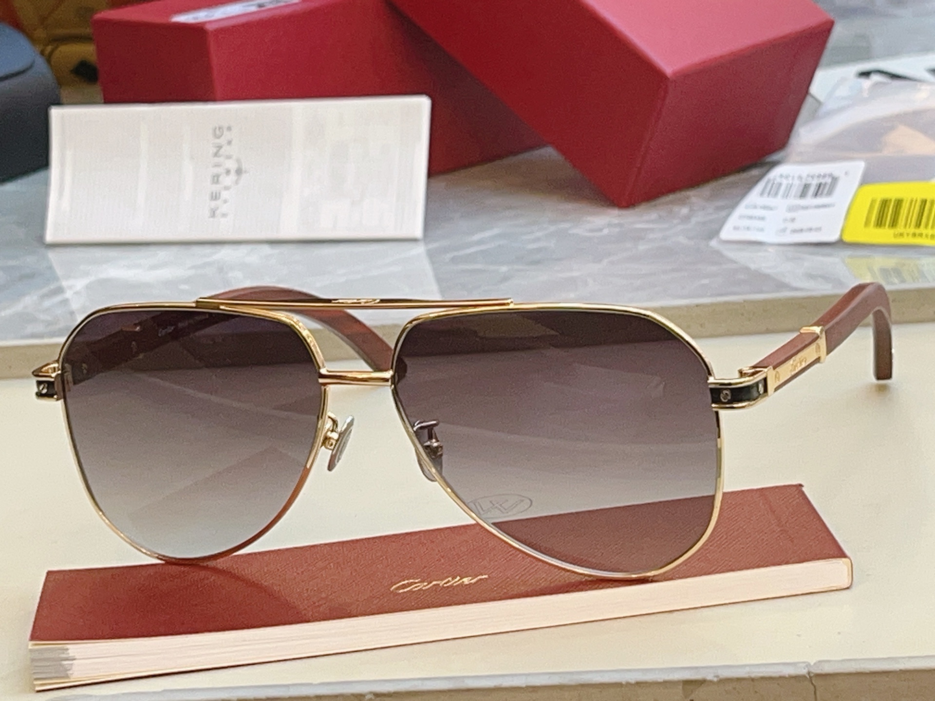 ，【CARTIE*】卡地*亚新款太阳镜，CT0515S，size: 61口14-145