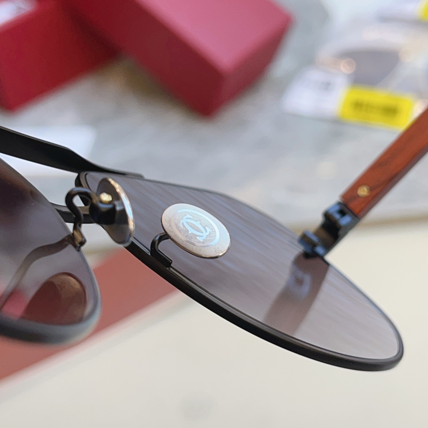 ，【CARTIE*】卡地*亚新款太阳镜，CT0515S，size: 61口14-145