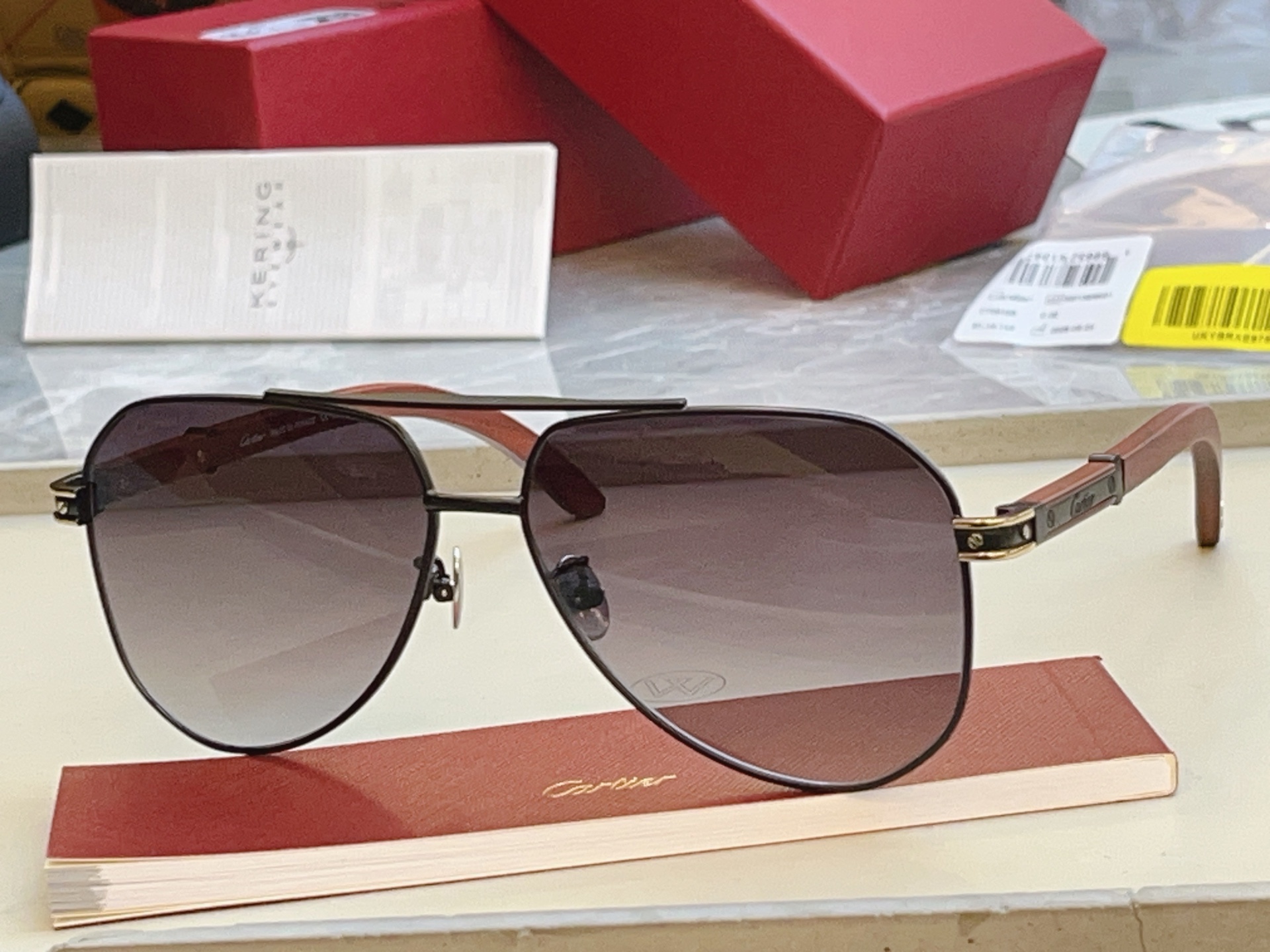 ，【CARTIE*】卡地*亚新款太阳镜，CT0515S，size: 61口14-145