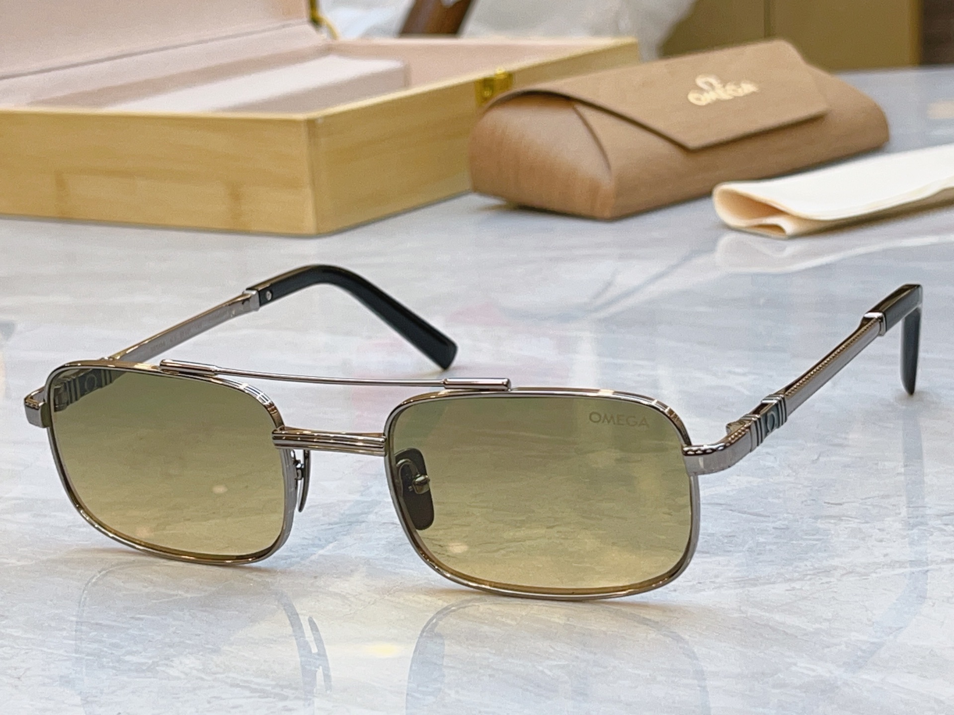 ，【OWEG*】欧米*茄新款太阳镜， MODEL：SS1354，SIZE：55口21-145