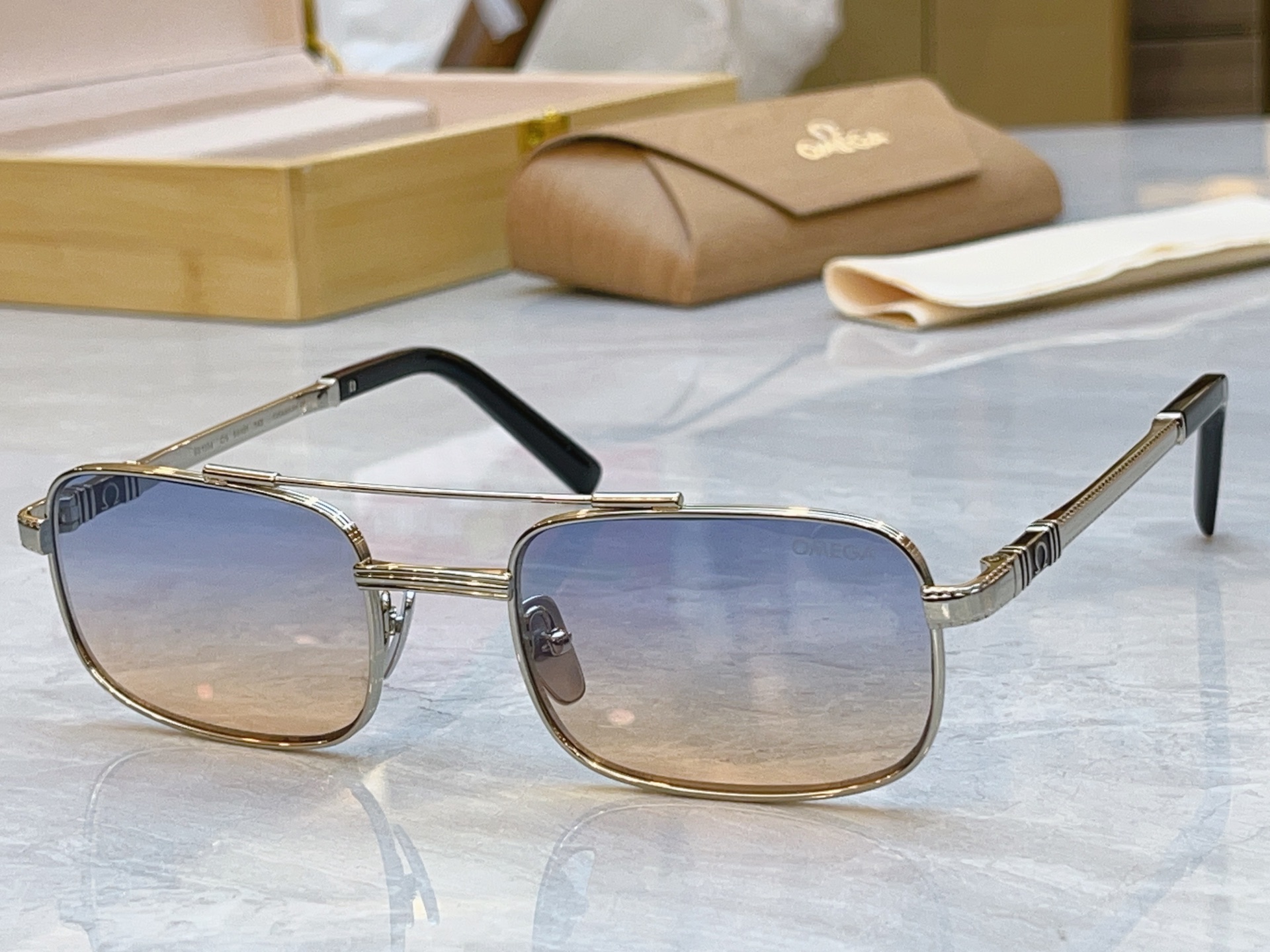 ，【OWEG*】欧米*茄新款太阳镜， MODEL：SS1354，SIZE：55口21-145