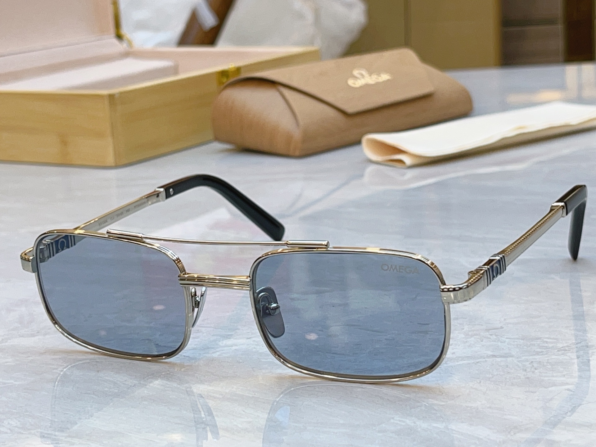 ，【OWEG*】欧米*茄新款太阳镜， MODEL：SS1354，SIZE：55口21-145