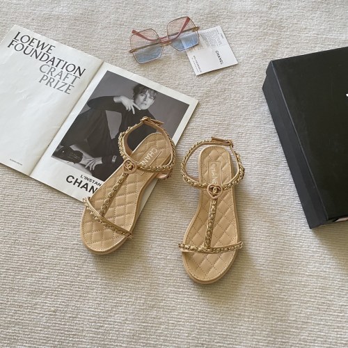 Chanel 25SS Heart Chain Sandals - Classic & Chic Summer Style 1 Chanel 25SS Heart Chain Sandals - Classic & Chic Summer Style