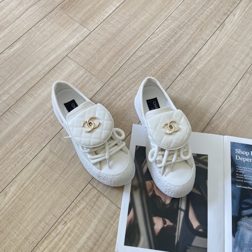 Chanel 2025 White Leather Lace-Up Sneakers with Iconic CC Logo, Size 35-40 1 Chanel 2025 White Leather Lace-Up Sneakers with Iconic CC Logo, Size 35-40