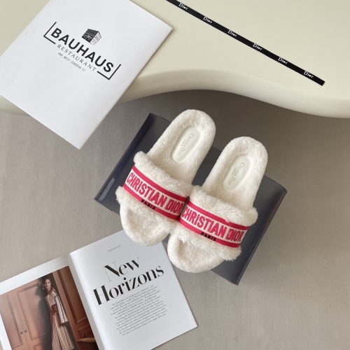 Dior 2025 Embroidered Shearling Slides - Cozy Winter Style 5 Dior 2025 Embroidered Shearling Slides - Cozy Winter Style