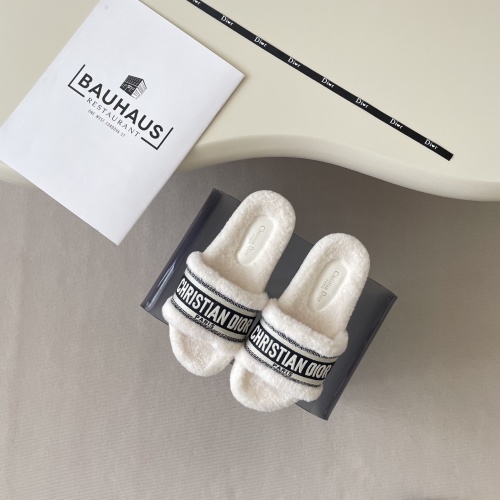 Dior 25S Embroidered Lambswool Slippers - Cozy & Stylish Winter OOTD 1 Dior 25S Embroidered Lambswool Slippers - Cozy & Stylish Winter OOTD