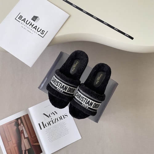 Dior Embroidered Lambswool Slippers: Chic, Cozy, and Perfect for Fall/Winter 6 Dior Embroidered Lambswool Slippers: Chic, Cozy, and Perfect for Fall/Winter