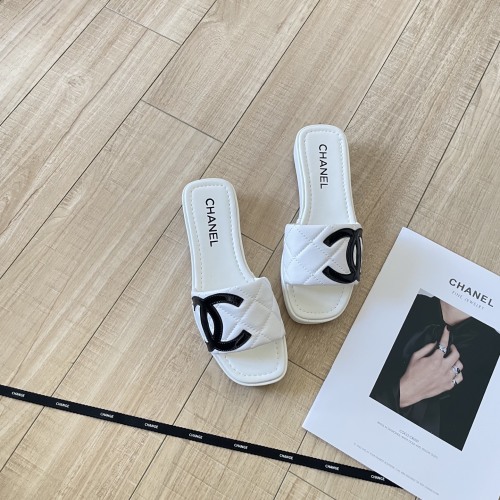 Chanel 2025 Quilted Leather Slide Sandals - Iconic Style & Comfort 1 Chanel 2025 Quilted Leather Slide Sandals - Iconic Style & Comfort