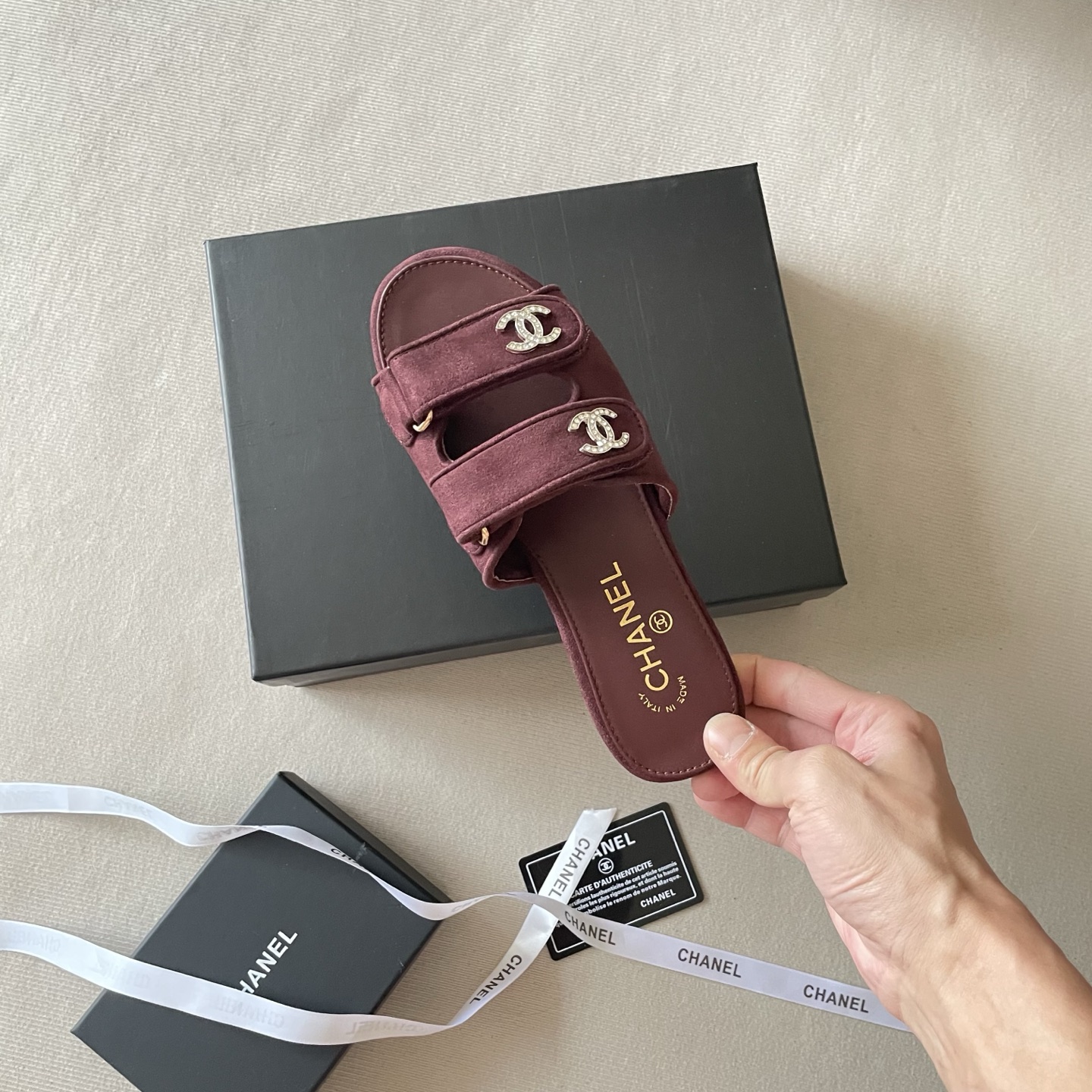 Chanel 专柜款经典鞋履 9