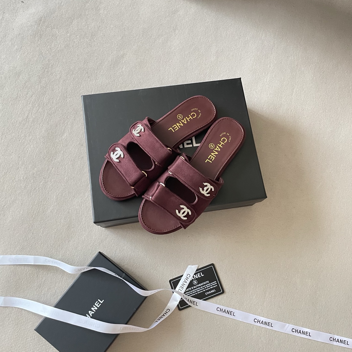 Chanel 专柜款经典鞋履 3