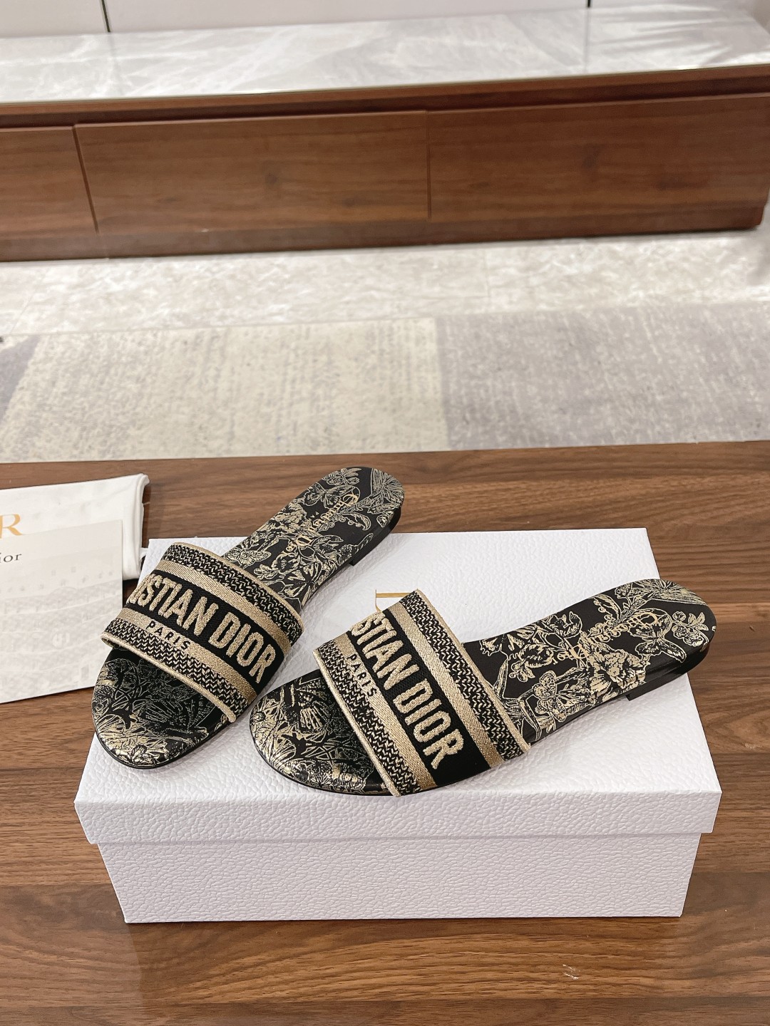 Dior Slides