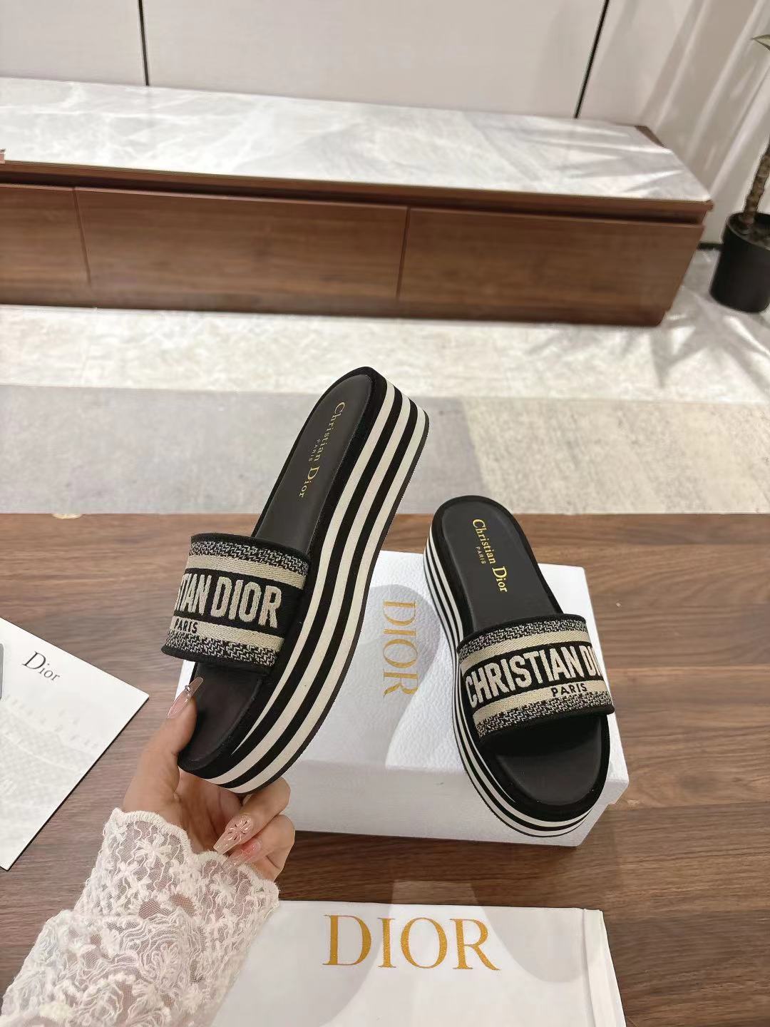 Dior Dway Striped Platform Slide Sandals, Stylish & Comfortable 1 Dior Dway Striped Platform Slide Sandals, Stylish & Comfortable