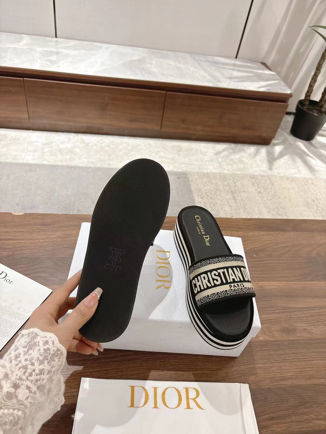 Dior Dway Striped Platform Slide Sandals, Stylish & Comfortable 4 a1742037965196 1621