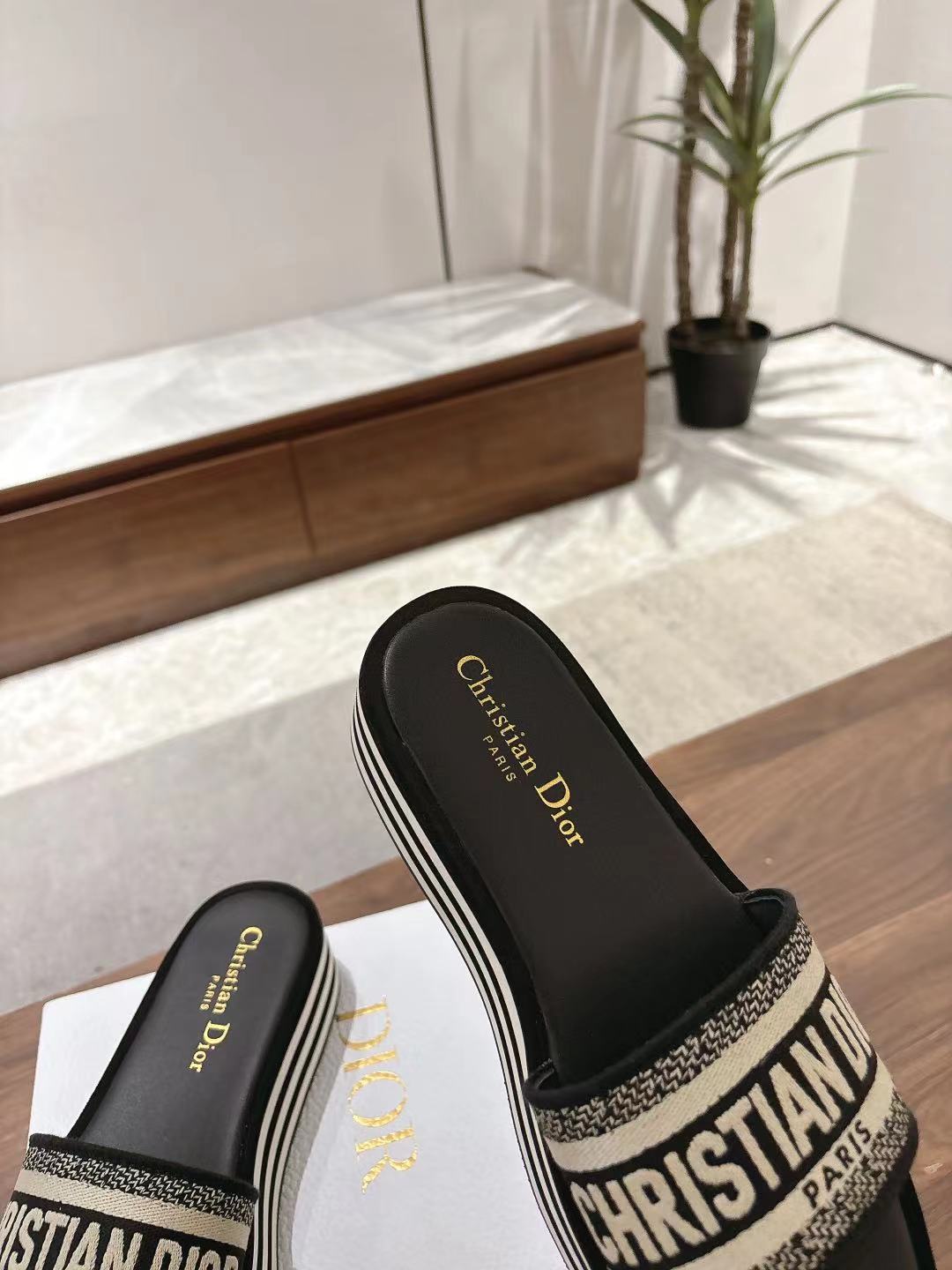 Dior Dway Striped Platform Slide Sandals, Stylish & Comfortable 9 a1742037966404 8055