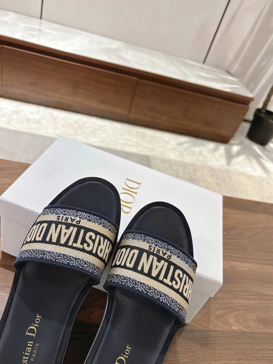 Dior Dway Striped Platform Embroidered Sandals Slides, Stylish and Comfortable 7 a1742038055836 8757