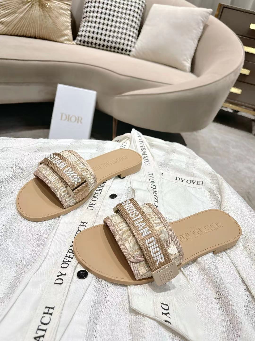 Dior Slides
