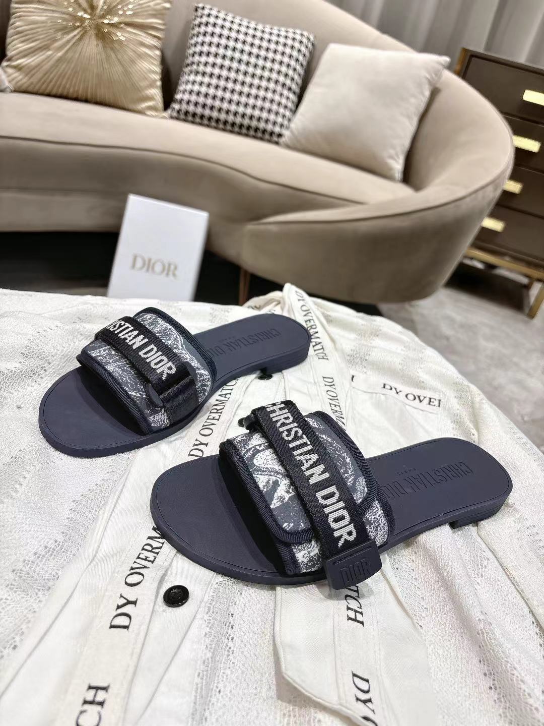 Dior Slides