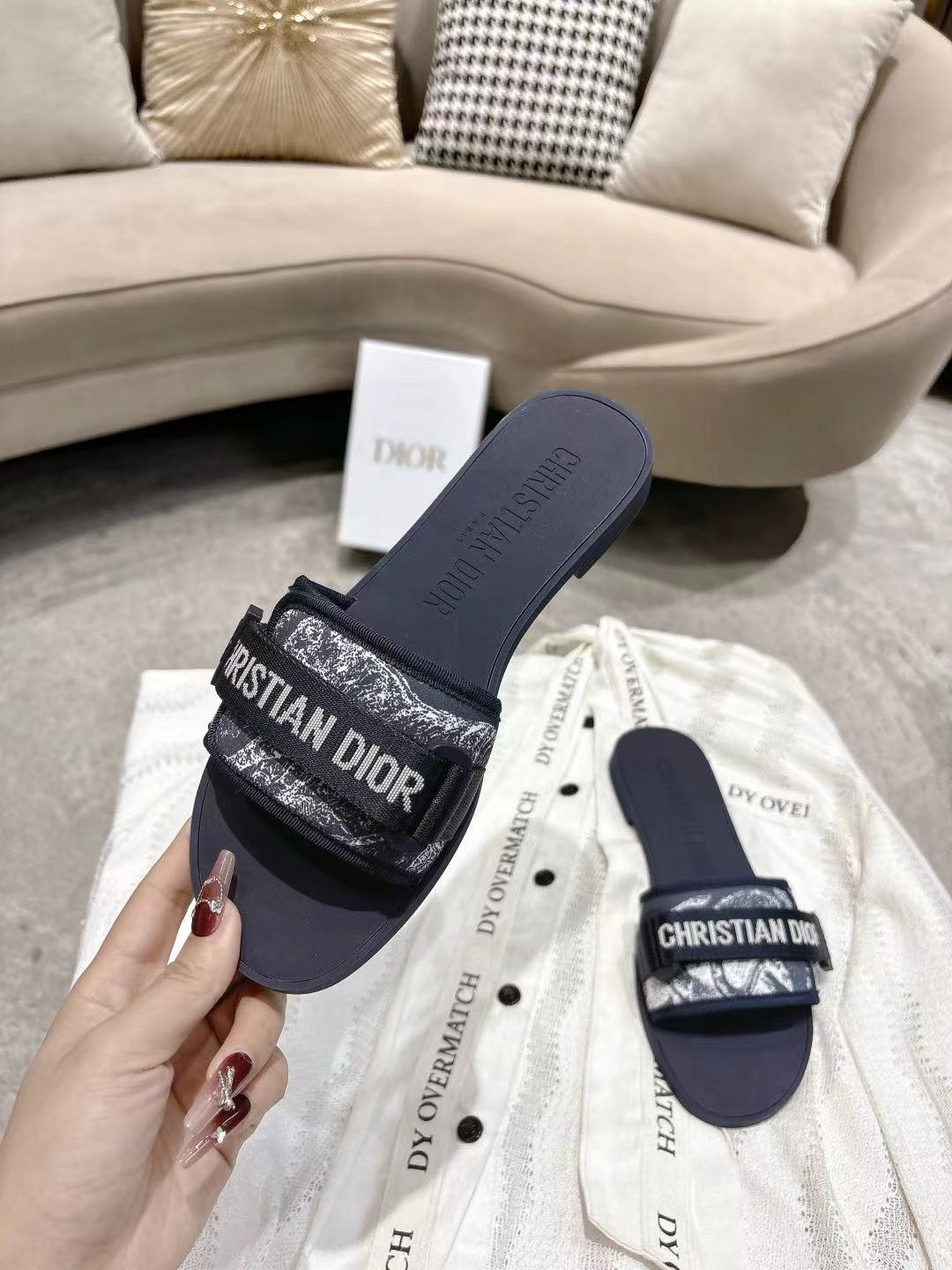 Dior Slides