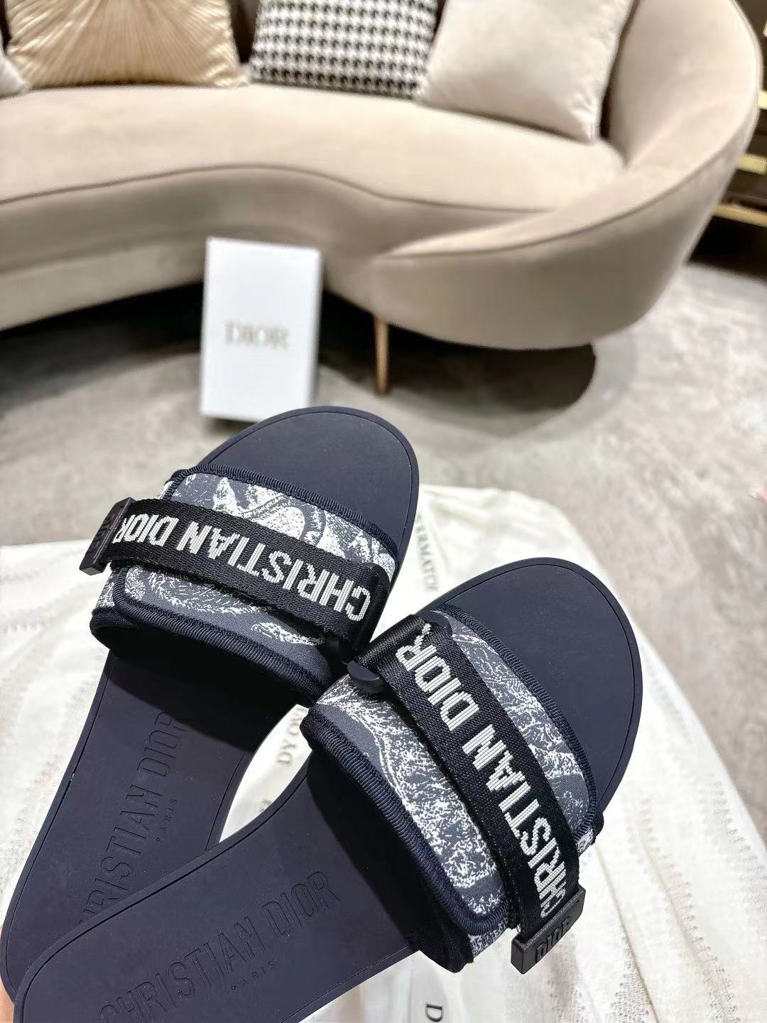 Dior Slides