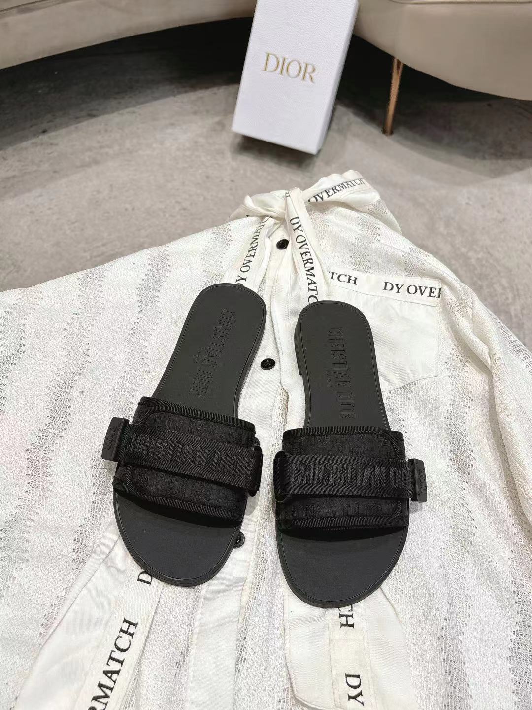 Dior Slides