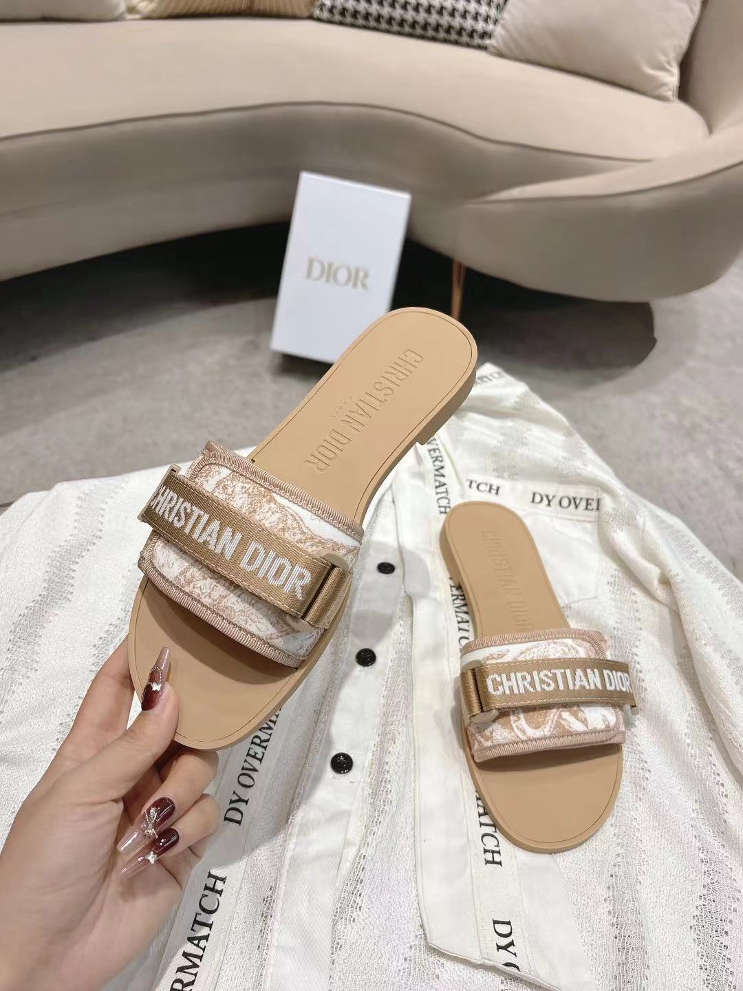 Dior Slides