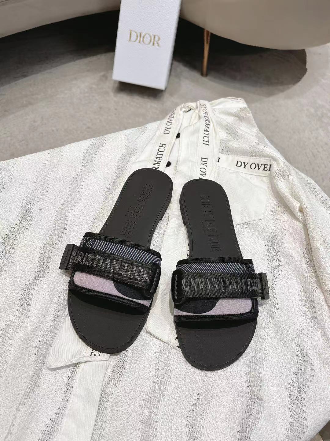 Dior Slides