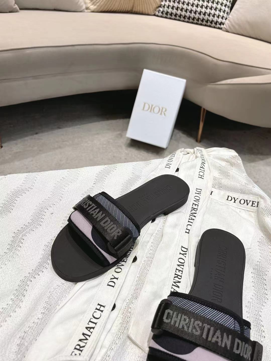 Dior Slides