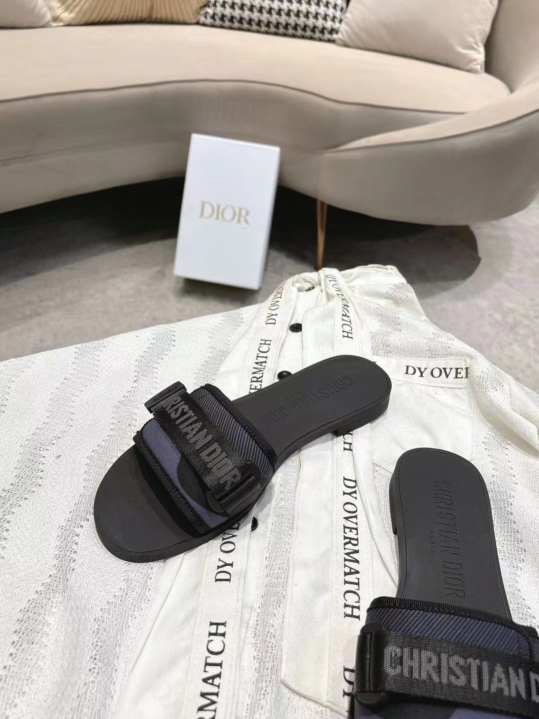 Dior Slides