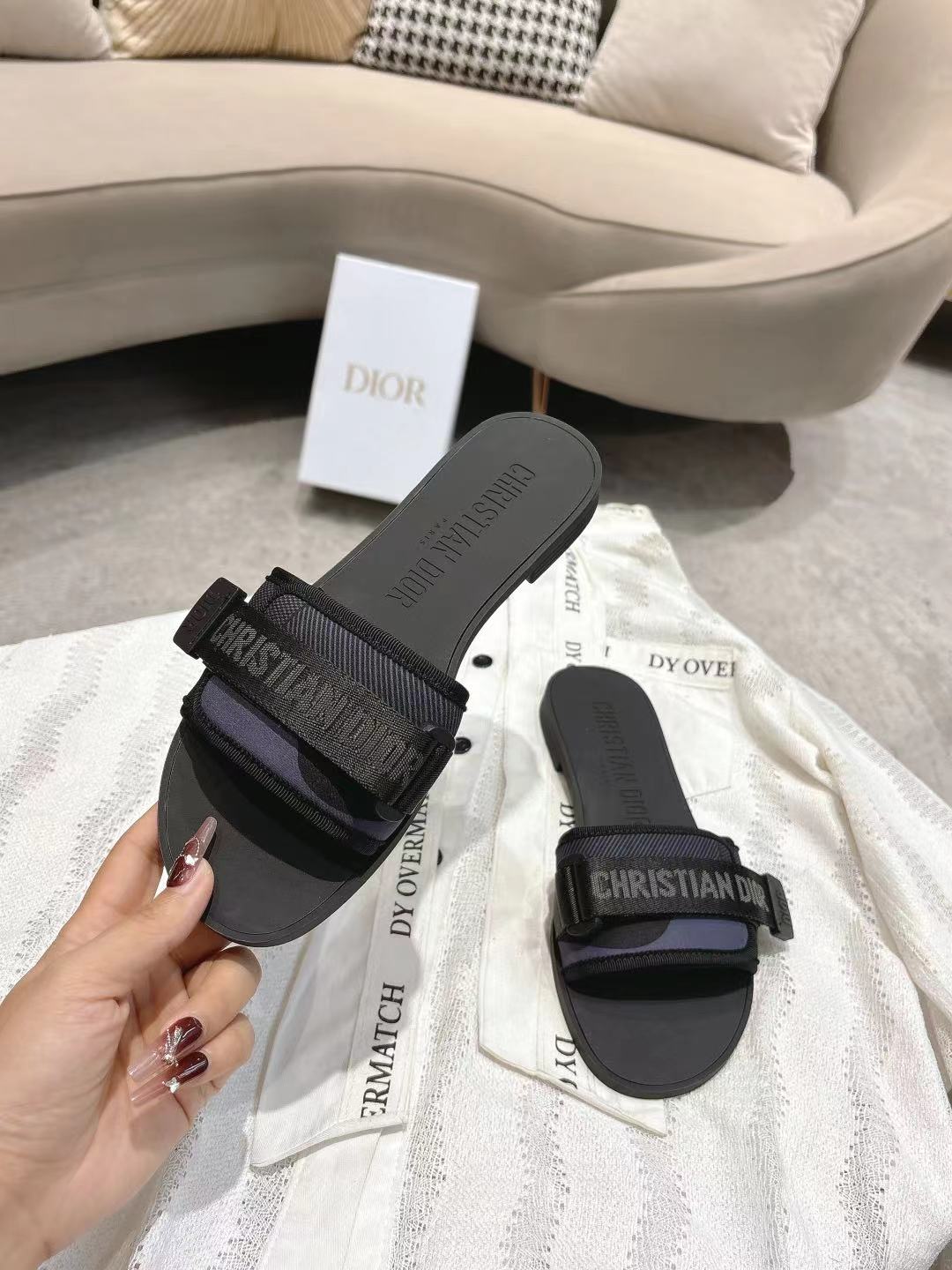 Dior Slides