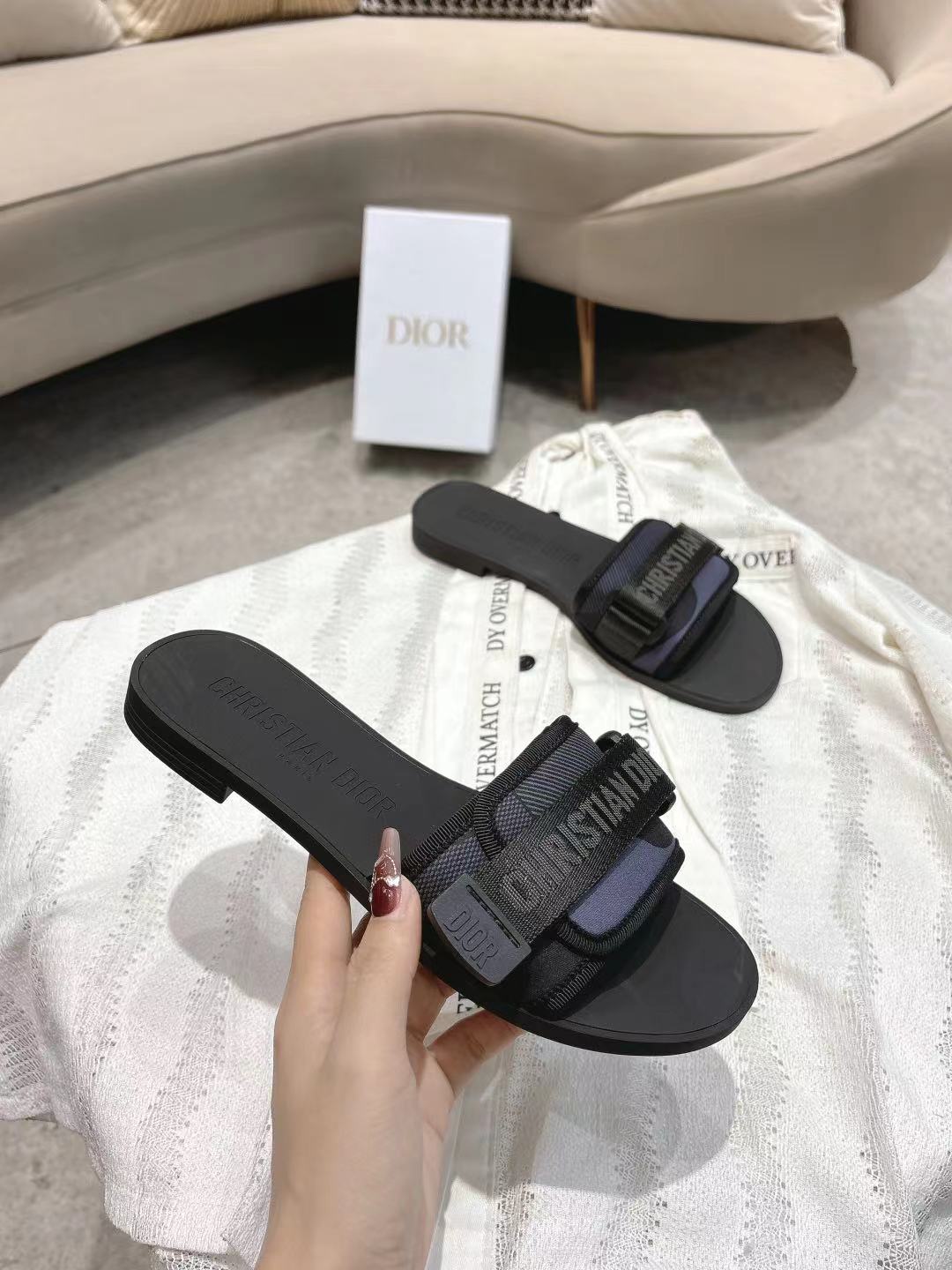 Dior Slides