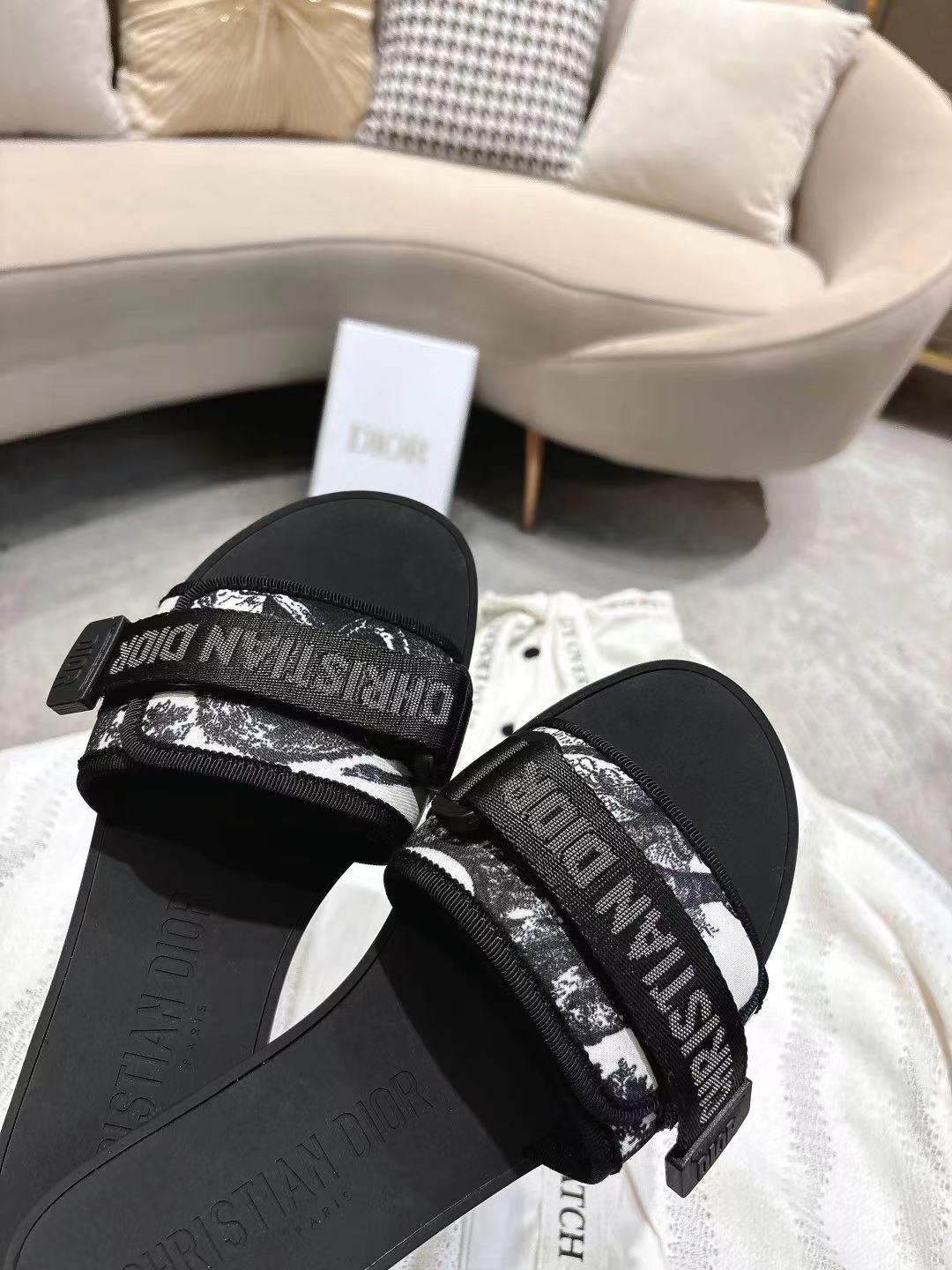 Dior Slides