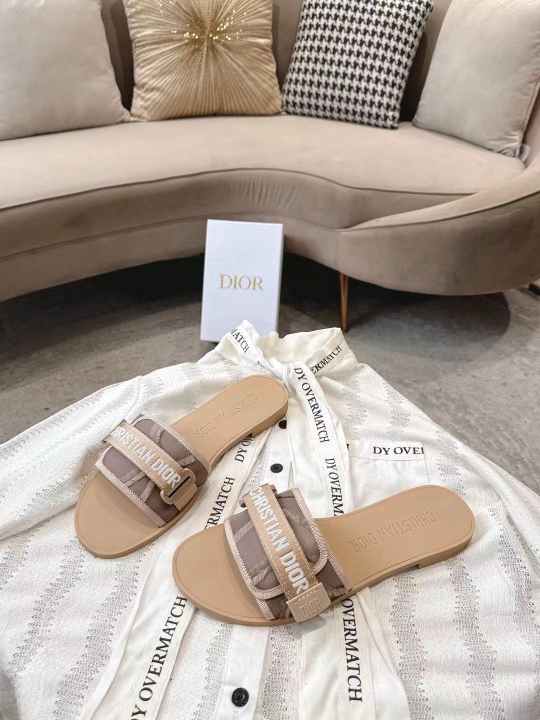 Dior Slides